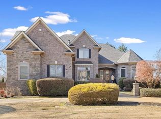 24 Appian Cir, Simpsonville, SC 29681
