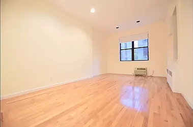 Rented by Nolita Group