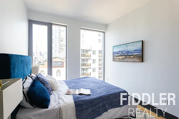 Rented by The KCI Group | media 10