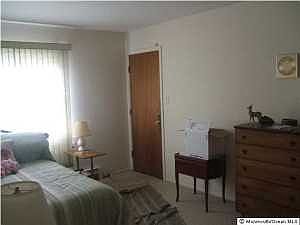 2nd image of 14 Caribbean St