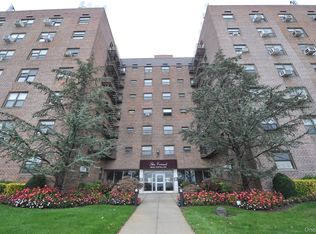 202-35 Foothill Avenue #B24, Hollis, NY 11423