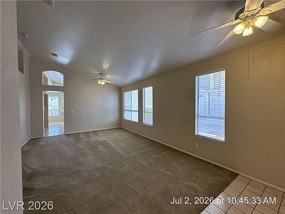 4th image of 122 McLaren St