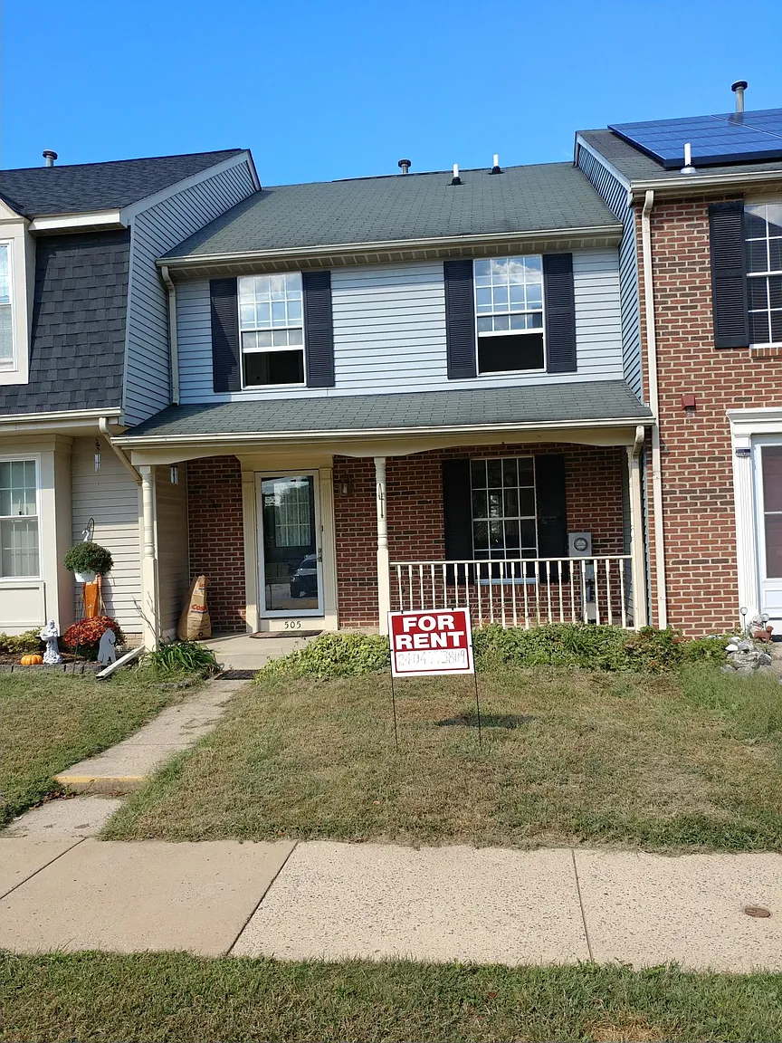 505 Goldspire Cir photo 1