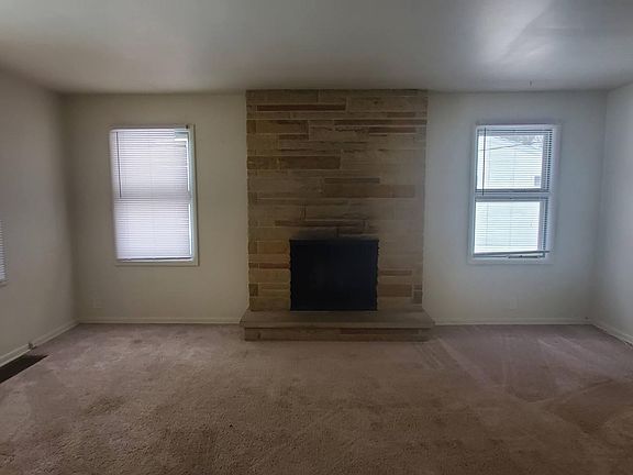 LR Fireplace