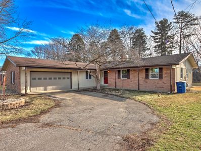 64 W Greenlawn Dr, La Porte, IN, 46350