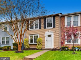 8 Hoban Ct, Baltimore, MD 21236