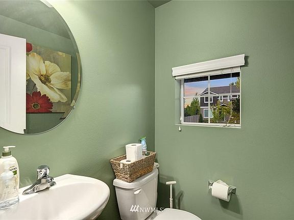 5th image of 8110 152nd Street Ct E