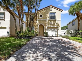 Lakes Of Laguna, West Palm Beach, FL 33409