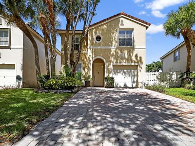 4451 Lake Lucerne Circle, West Palm Beach, FL, 33409