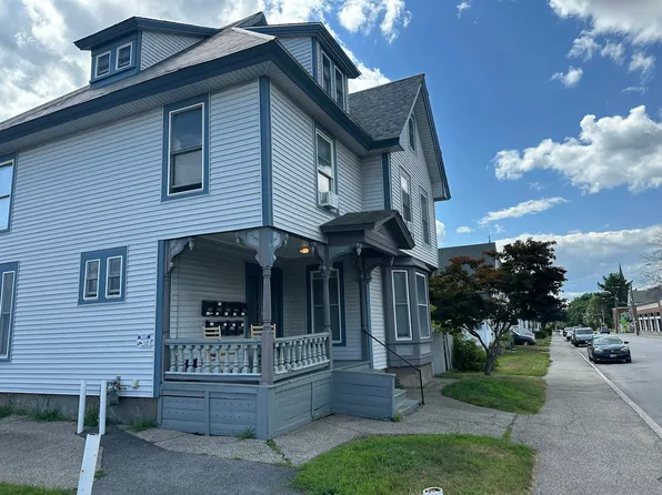 319 Hanover St APT 4, Manchester, NH 03104