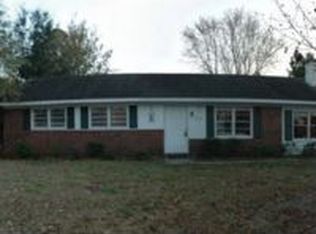 4642 Middlesex Rd, Wilmington, NC 28405