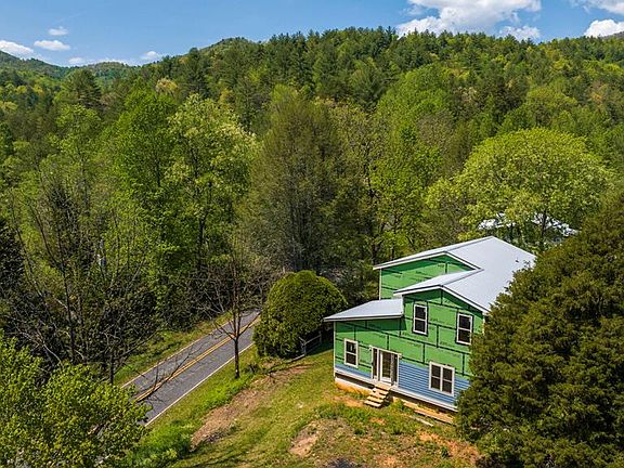 5th image of 1132 Dockery Creek Rd