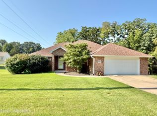 4911 Lucia Dr, Jefferson City, MO 65109
