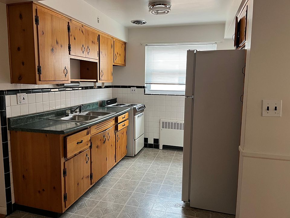 1st image of 7210 Maryland Ave APT 4