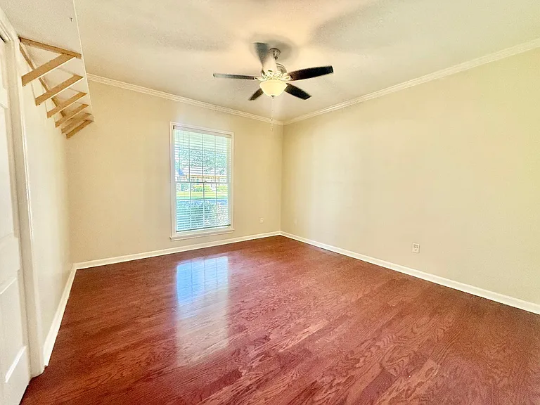 621 W Woodruff Dr — Photo 19
