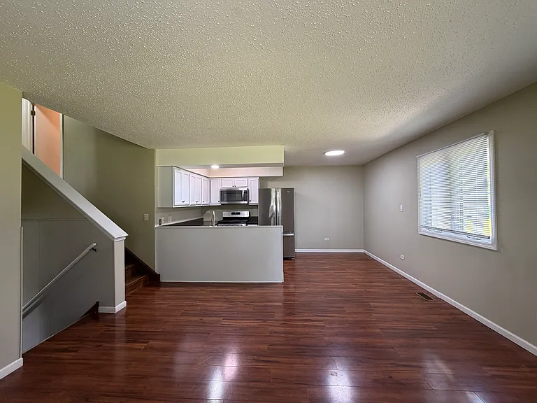 950 Inverrary Ln — Photo 4