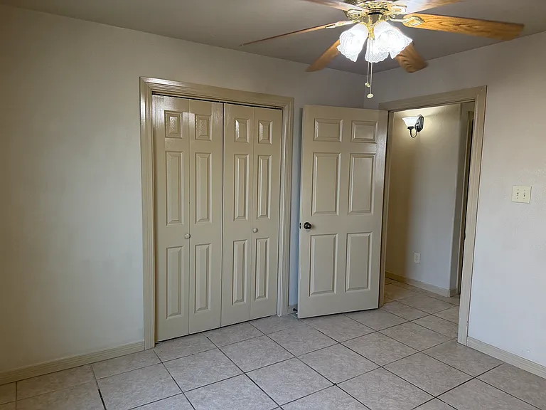 3501 Paroquia St — Photo 15