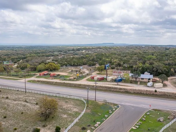 12102 N Us Highway 281, Round Mountain, TX 78663