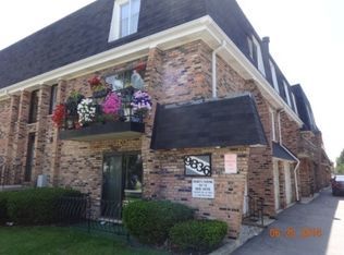 9836 Sayre Ave APT 3, Chicago Ridge, IL 60415