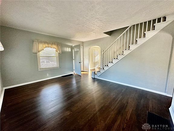 3rd image of 83 Highland Ave