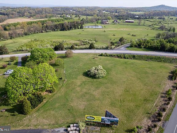 4th image of 680 Barlow Greenmount 1b Rd