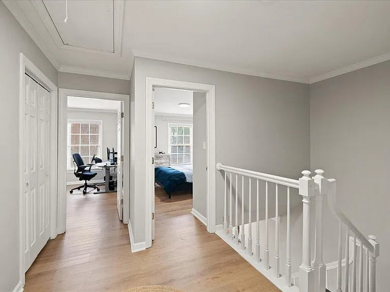 28 Mount Vernon Cir — Photo 14