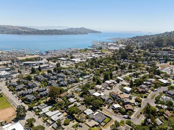94 Anchorage Rd, Sausalito, CA 94965