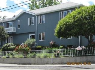 127 Huckins Ave, Quincy, MA 02171