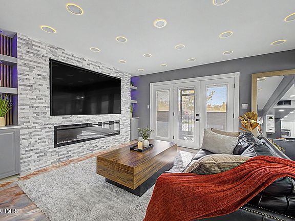 5th image of 26014 S BRENTWOOD Drive
