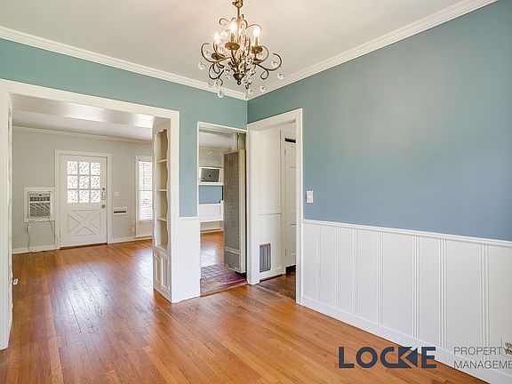 5th image of 4328 Calmont Ave