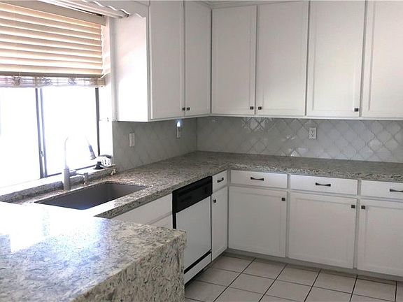 2nd image of 1413 Flamingo Ave