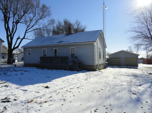 305 Pine St, Verona, IL 60479