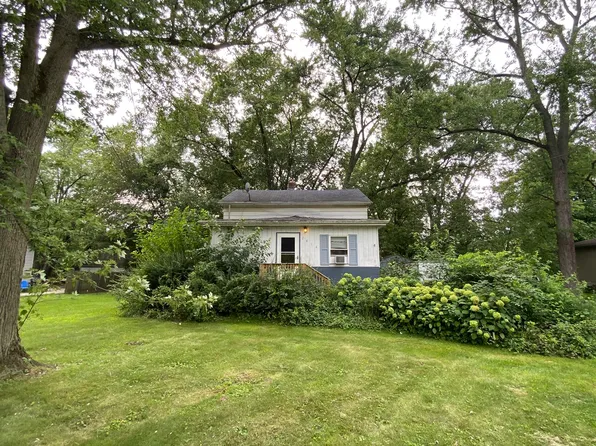 2814 Monnier St, Portage, IN 46368