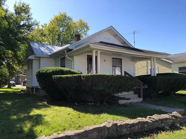 1109 W Rex St — Photo 23