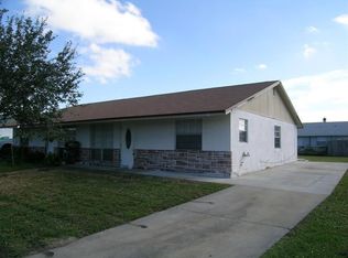 14 SE Norfolk Blvd, Stuart, FL 34997