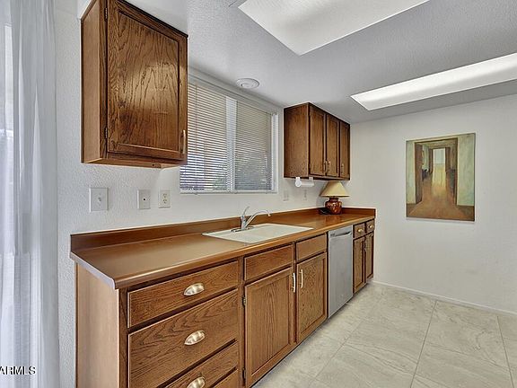 5th image of 12811 W Blue Bonnet Dr