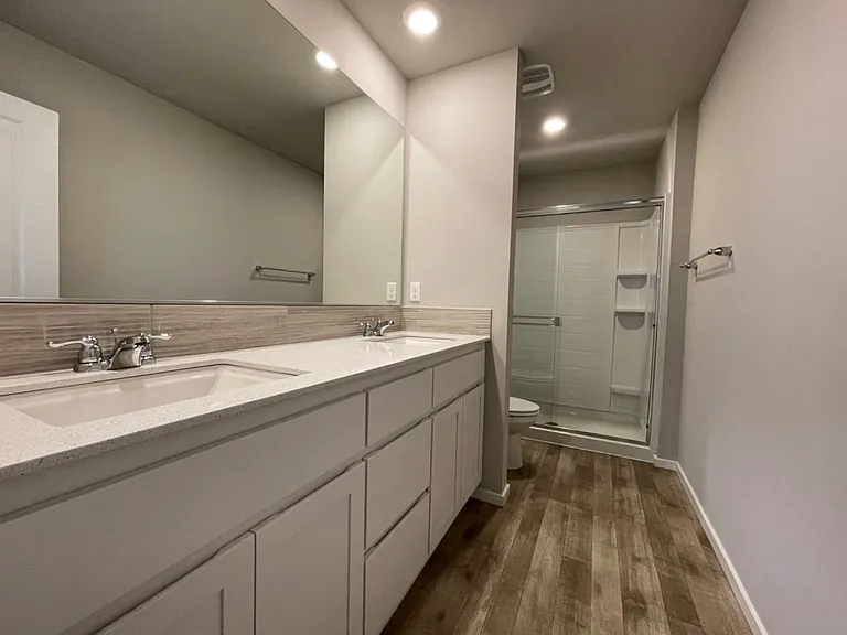 15668 NW Linder St — Photo 16
