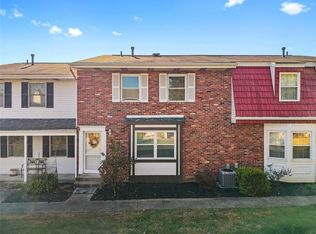 1710 Parsonage Ln, Bethel Park, PA