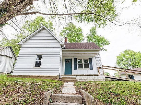 2nd image of 1176 W Popcorn Rd