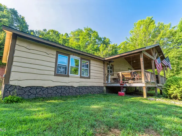1805 Lakeview Dr, Butler, TN 37640