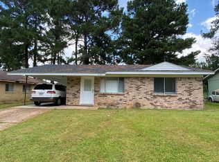 306 Hickory St, New Llano, LA 71461