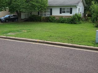 1408 4th St, Monett, MO 65708