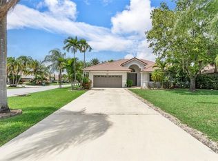 4133 NW 83rd Ln, Coral Springs, FL 33065