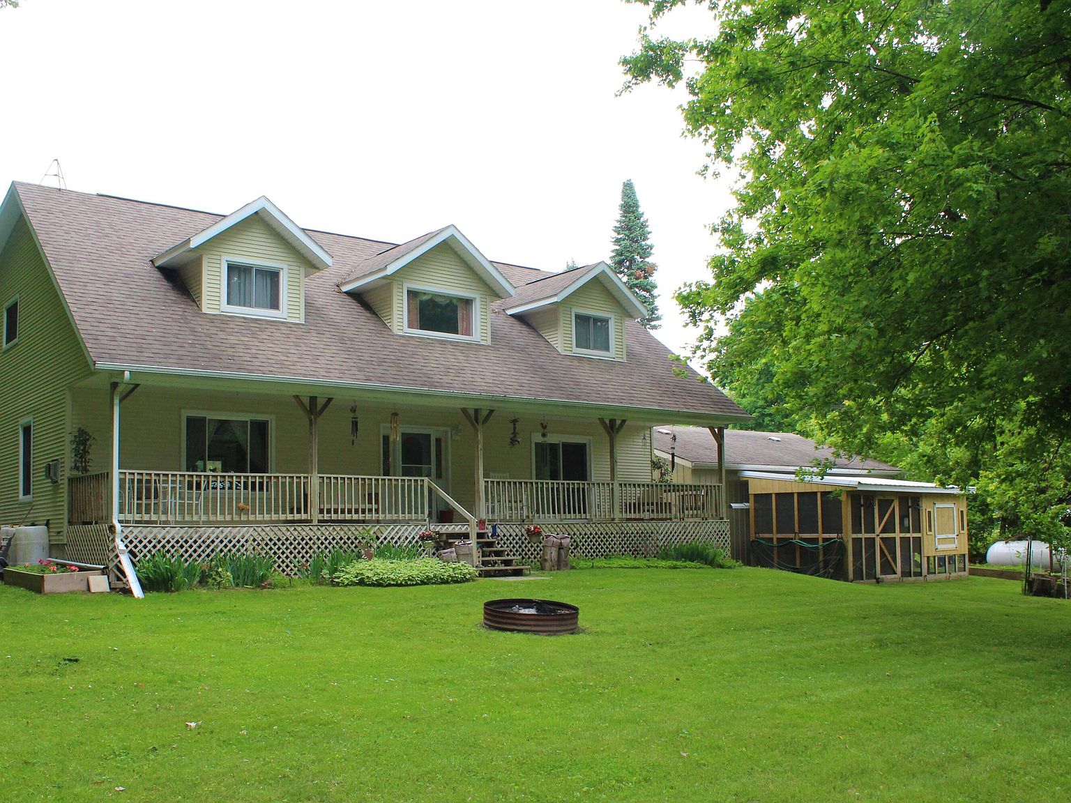 4993 W Waterwheel Rd, Six Lakes, MI 48886 MLS 23004412 Zillow