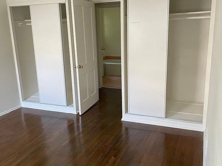 10940 Roebling Ave #10940 — Photo 8
