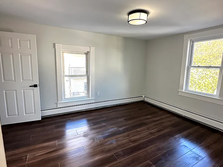 47 Mount Vernon St #3 — Photo 8