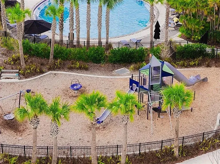 3735 Capri Coast Dr — Photo 13