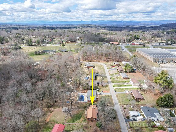 4th image of 1434 Bushville Dr