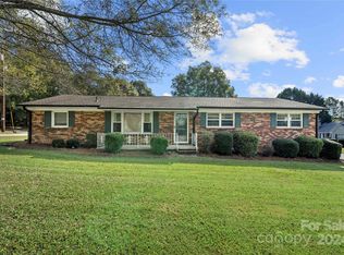 2938 Beaty Rd, Gastonia, NC 28056