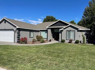 408 Liberty Ln, Richland, WA 99352
